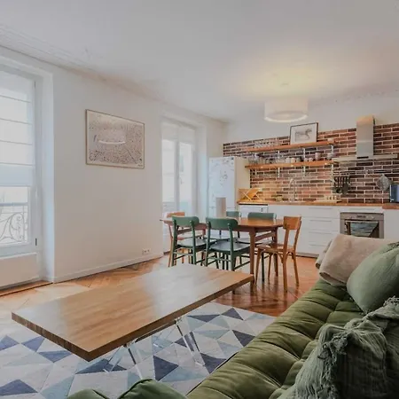 Cosy Modern Apartment-2Br-4P-Place Des Vosges * Paryż